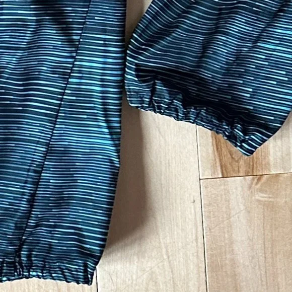 Men's Lightweight Running Jacket - Picture 5 of 8